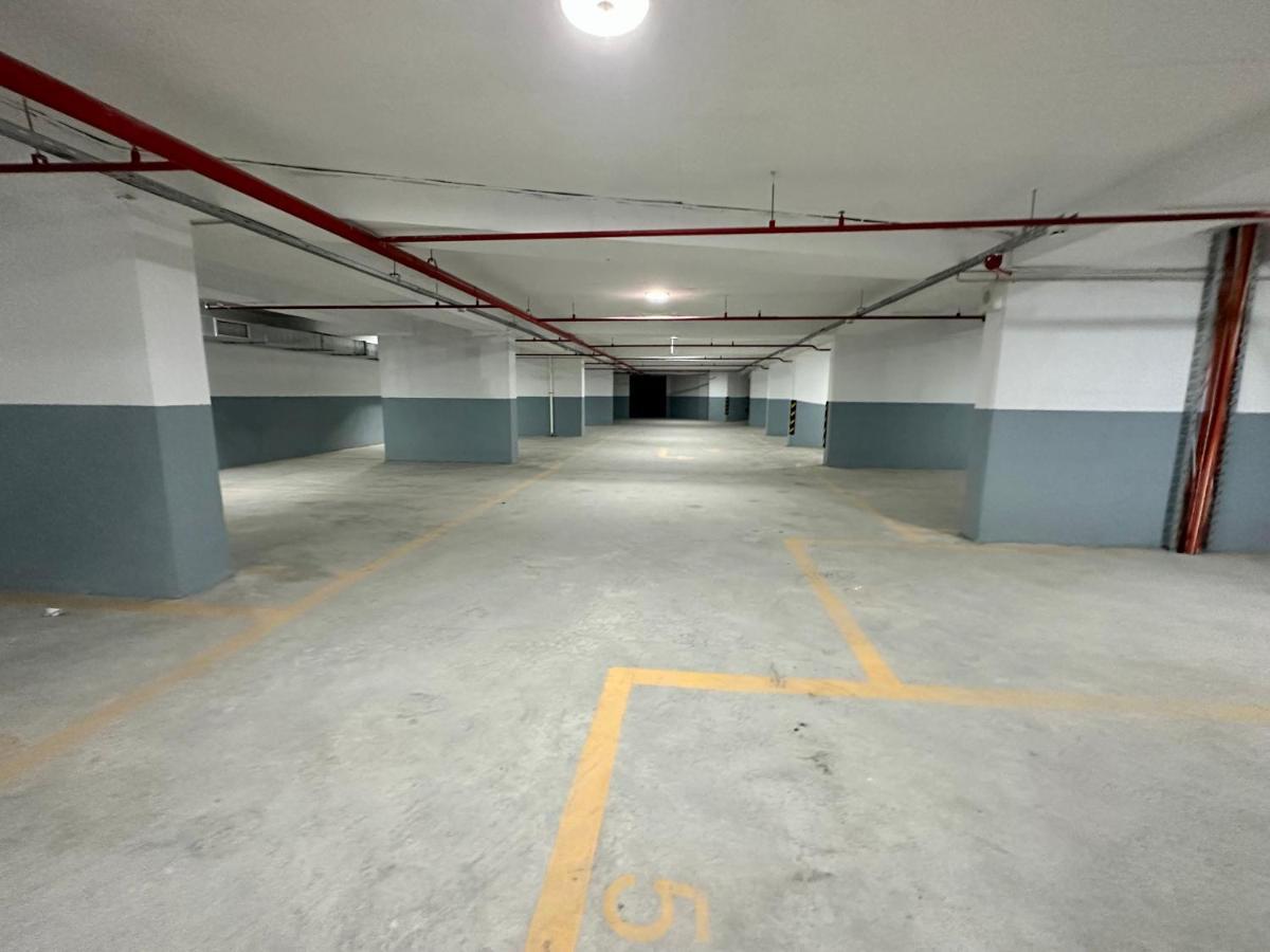 Sisli Modern Residence, 2 Bedroom Apartments, 250M Metro Station Istanbul Bagian luar foto